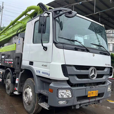 Zoomlion hydraulique occasion aux pompes concrètes 400L diesel 49m