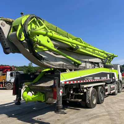 47 50 pompe concrète utilisée 52 par mètres 400L diesel 300kW de camion