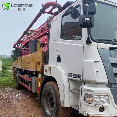 le ³ de 180m a utilisé la pompe de béton de camion, camion diesel de pompe concrète avec le boom