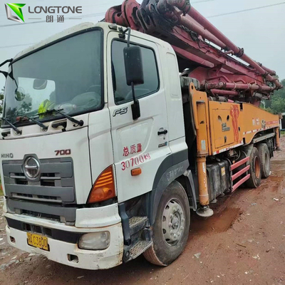 Schwing HB39V a utilisé le camion le camion de pompe que concrète a monté 39 mètres