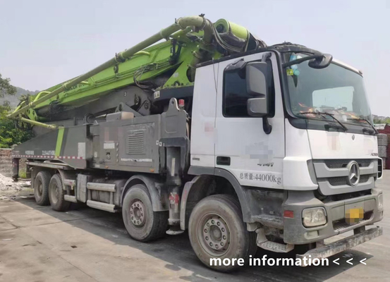 Pompe concrète utilisée 38.8T 52m de Zoomlion Putzmeister P30 47m