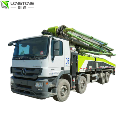 ZOOMLION a utilisé la remorque a monté la pompe concrète 56m 180M3/H avec le circuit hydraulique