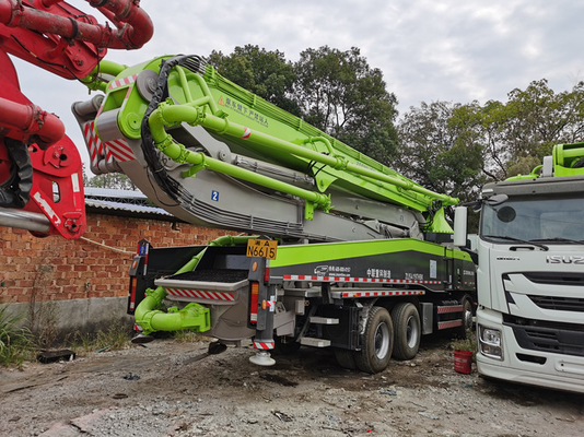 Matériel de construction utilisé/vieux 53M Concrete Pump