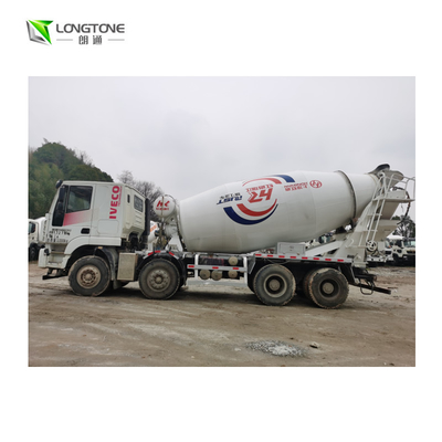 Occasion Howo a utilisé le camion de mélangeur concret