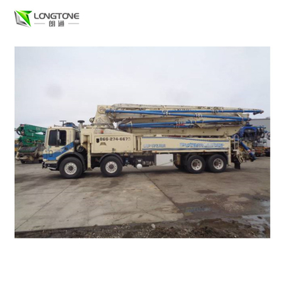 Pompe concrète utilisée de camion jaune avec de la pression de MPA de 24-36 M Distance 6-6.6