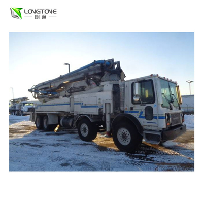 Pompe concrète utilisée de camion jaune avec de la pression de MPA de 24-36 M Distance 6-6.6