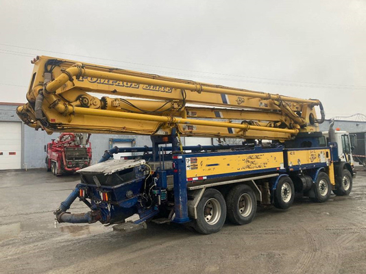 Camion articulé par 56m supérieur de pompe concrète de boom de la marque HB56K
