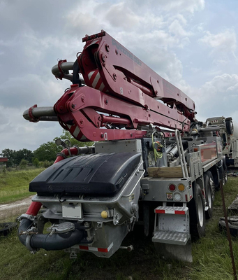 Camion articulé par 56m supérieur de pompe concrète de boom de la marque HB56K