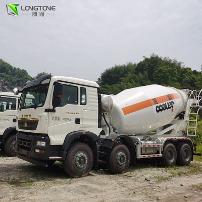 400L le camion de l'huile 6X4 a monté le véhicule de camion de mélangeur concret avec la roue de la pompe 10